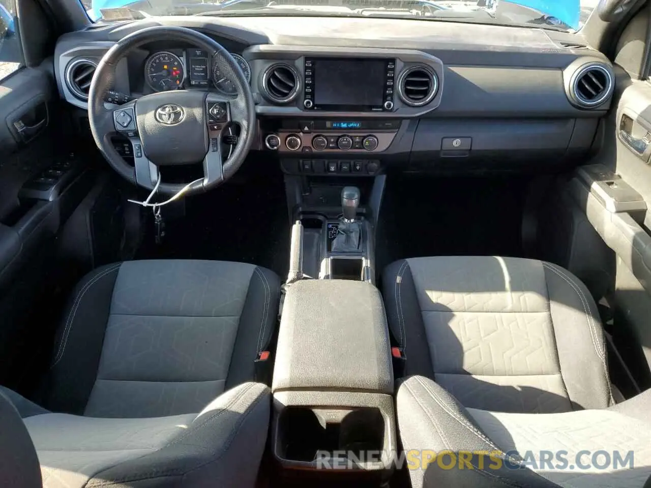 8 fotografías del automóvil dañado 3TYCZ5AN3MT033298 TOYOTA TACOMA 2021
