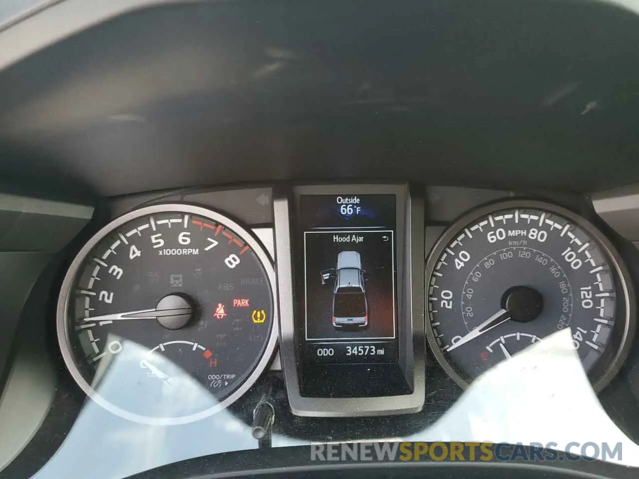 9 fotografías del automóvil dañado 3TYCZ5AN3MT049646 TOYOTA TACOMA 2021