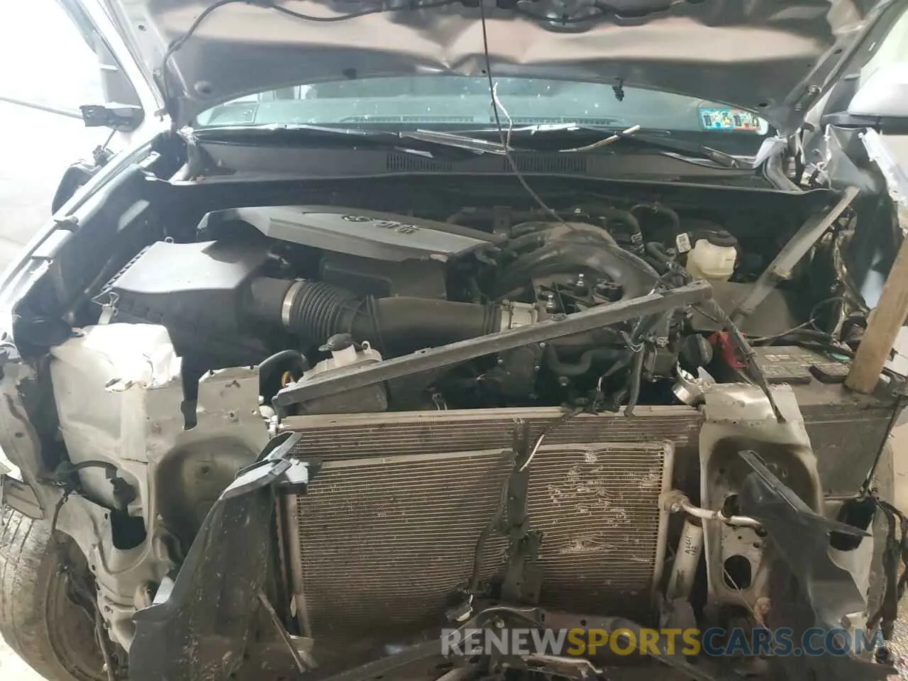11 fotografías del automóvil dañado 3TYCZ5AN4MT041328 TOYOTA TACOMA 2021
