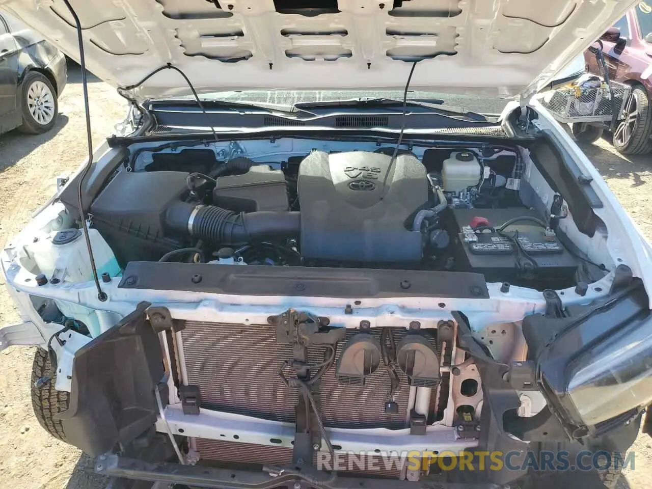 11 fotografías del automóvil dañado 3TYCZ5AN5MT041936 TOYOTA TACOMA 2021