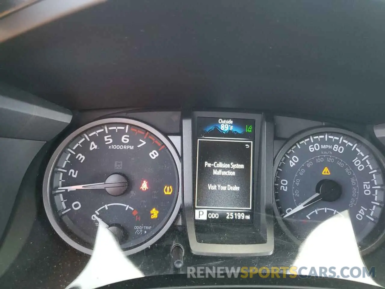 9 fotografías del automóvil dañado 3TYCZ5AN5MT041936 TOYOTA TACOMA 2021
