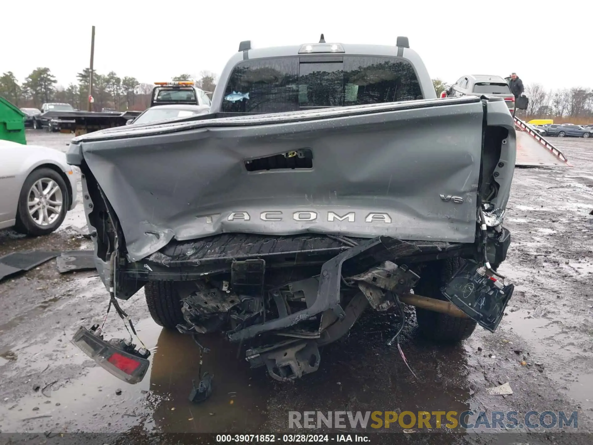 17 fotografías del automóvil dañado 3TYCZ5AN6MT031464 TOYOTA TACOMA 2021