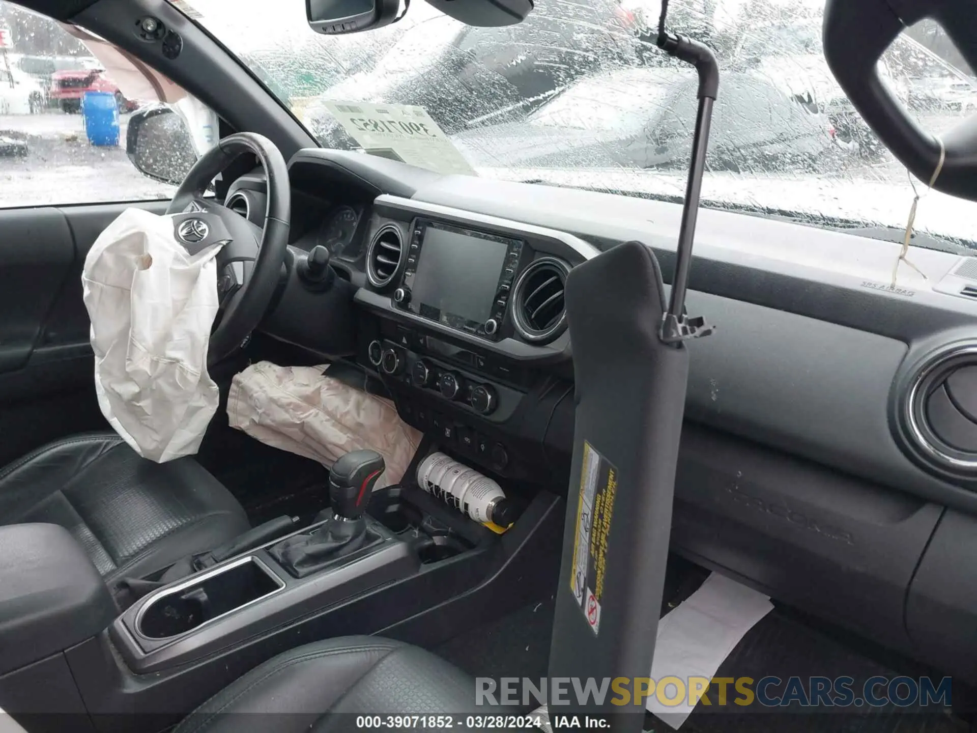 5 fotografías del automóvil dañado 3TYCZ5AN6MT031464 TOYOTA TACOMA 2021