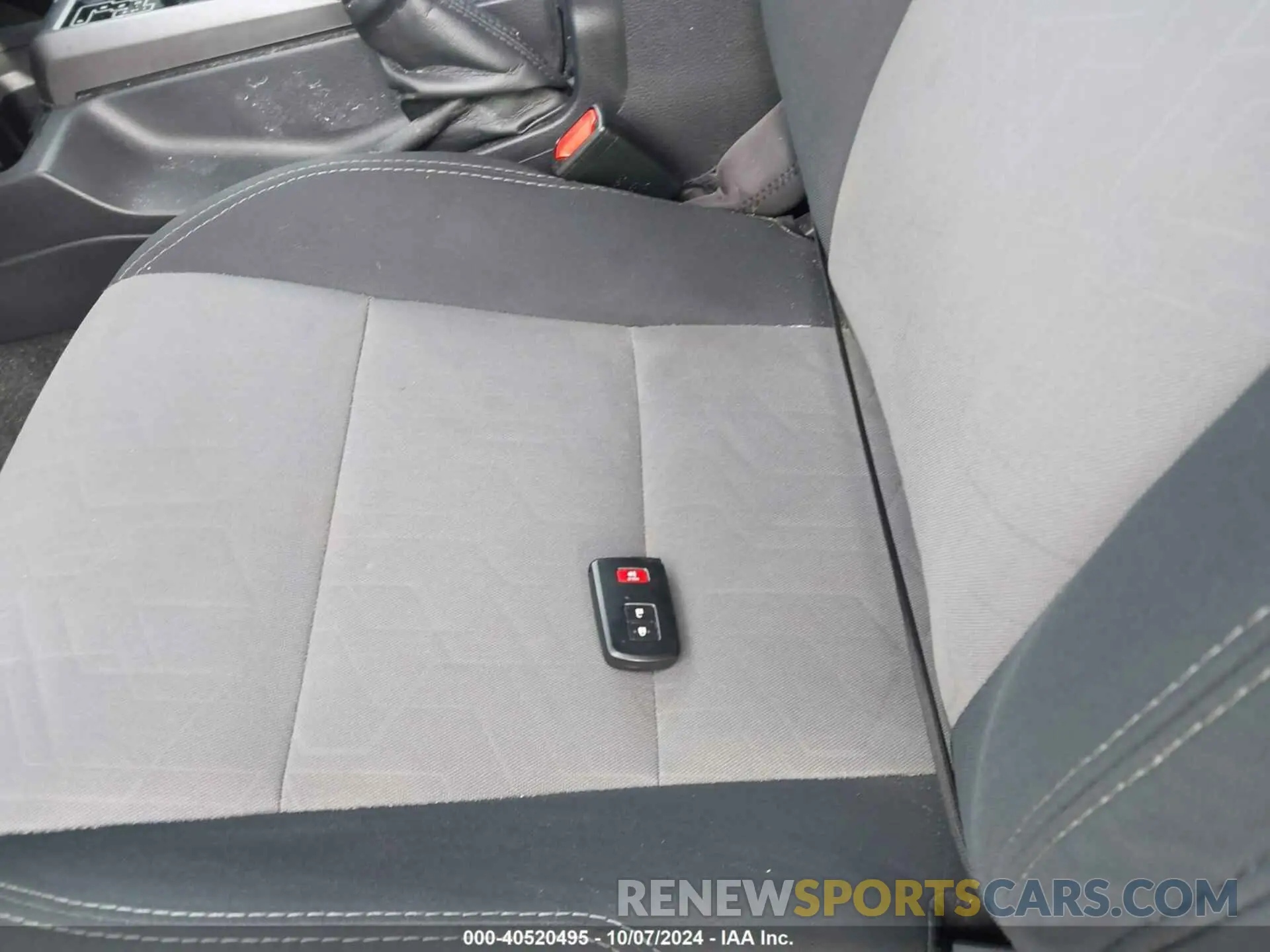 11 fotografías del automóvil dañado 3TYCZ5AN6MT049253 TOYOTA TACOMA 2021