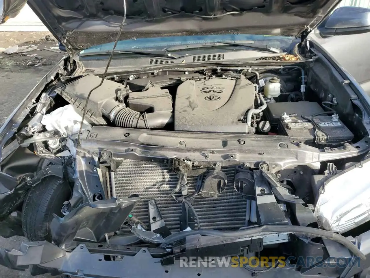 11 fotografías del automóvil dañado 3TYCZ5AN7MT030002 TOYOTA TACOMA 2021