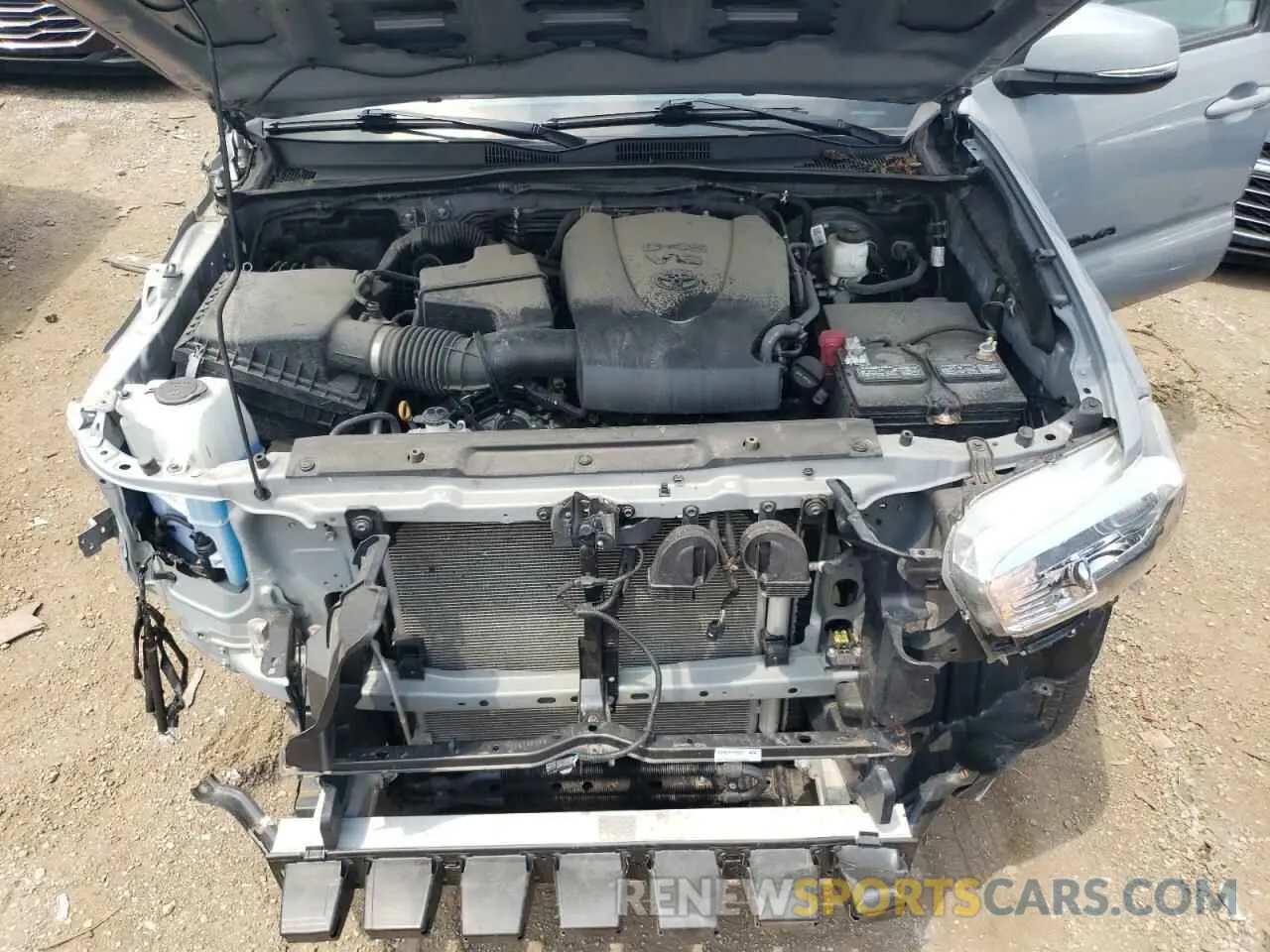 11 fotografías del automóvil dañado 3TYCZ5AN7MT036205 TOYOTA TACOMA 2021