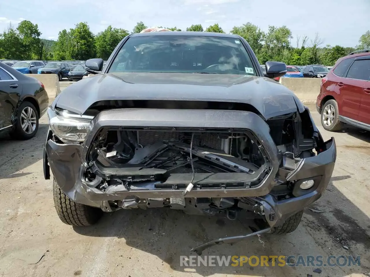 5 fotografías del automóvil dañado 3TYCZ5AN8MT018506 TOYOTA TACOMA 2021