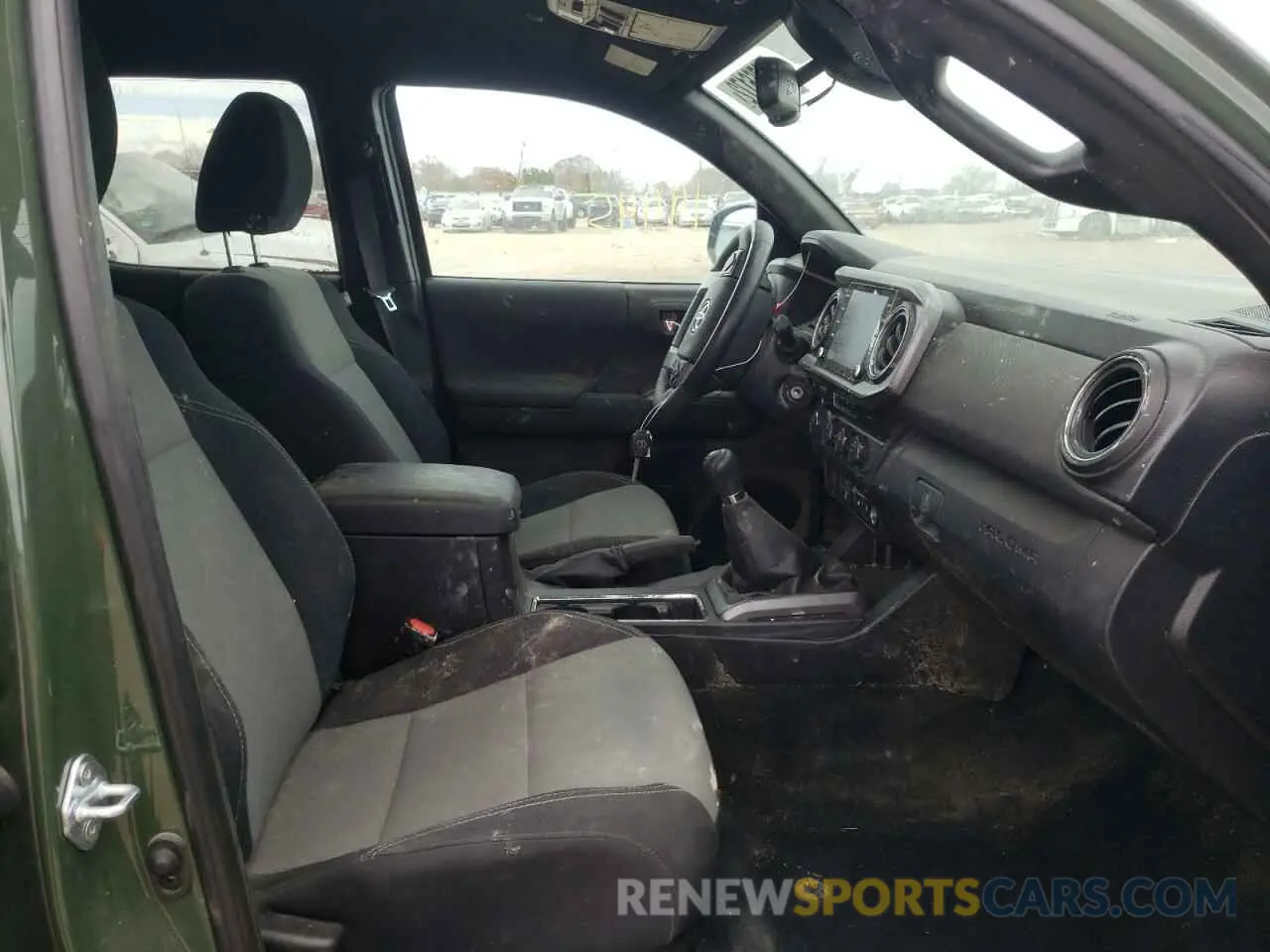 5 fotografías del automóvil dañado 3TYCZ5ANGMT026281 TOYOTA TACOMA 2021
