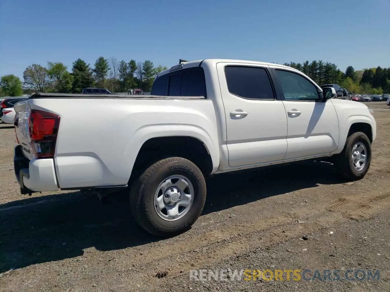 3 fotografías del automóvil dañado 3TYCZ5ANXMT032035 TOYOTA TACOMA 2021