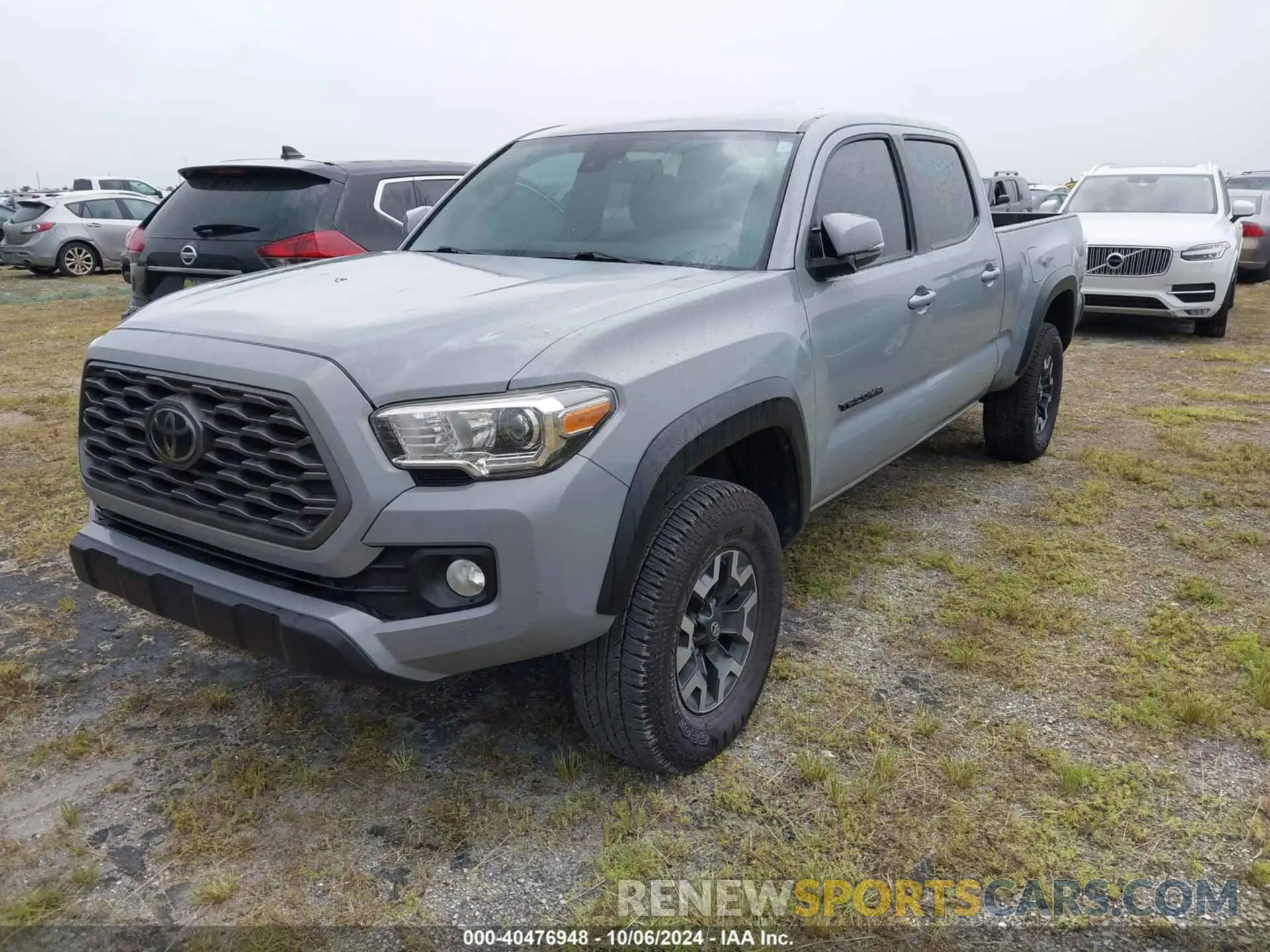 2 fotografías del automóvil dañado 3TYDZ5BN2MT003700 TOYOTA TACOMA 2021