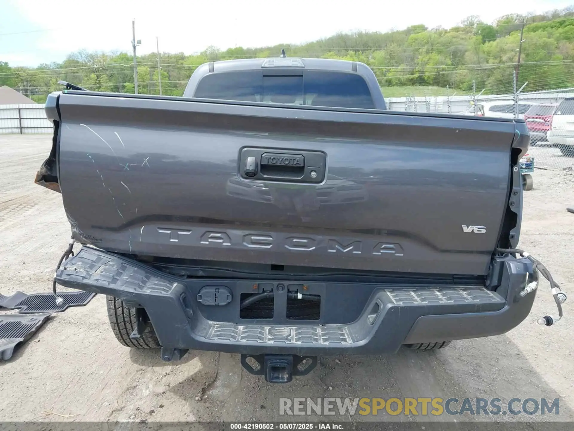 17 fotografías del automóvil dañado 3TYDZ5BNXMT003542 TOYOTA TACOMA 2021