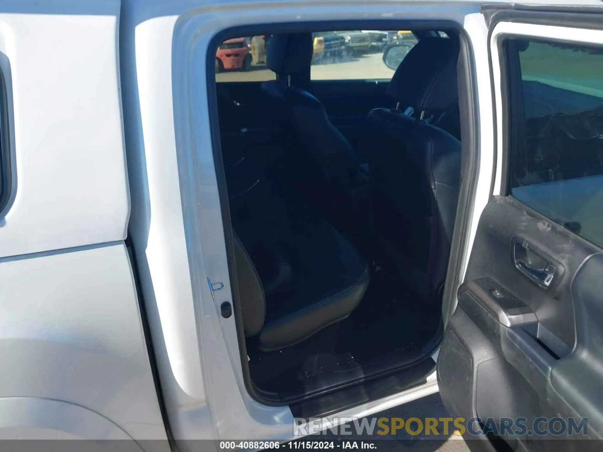 8 fotografías del automóvil dañado 3TYGZ5AN8MT027112 TOYOTA TACOMA 2021