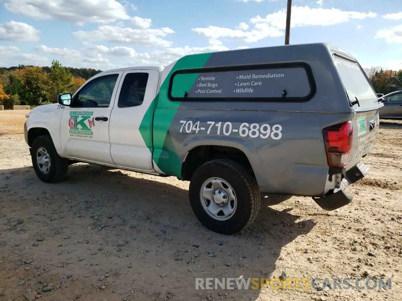 2 fotografías del automóvil dañado 3TYRX5GN0MT017745 TOYOTA TACOMA 2021