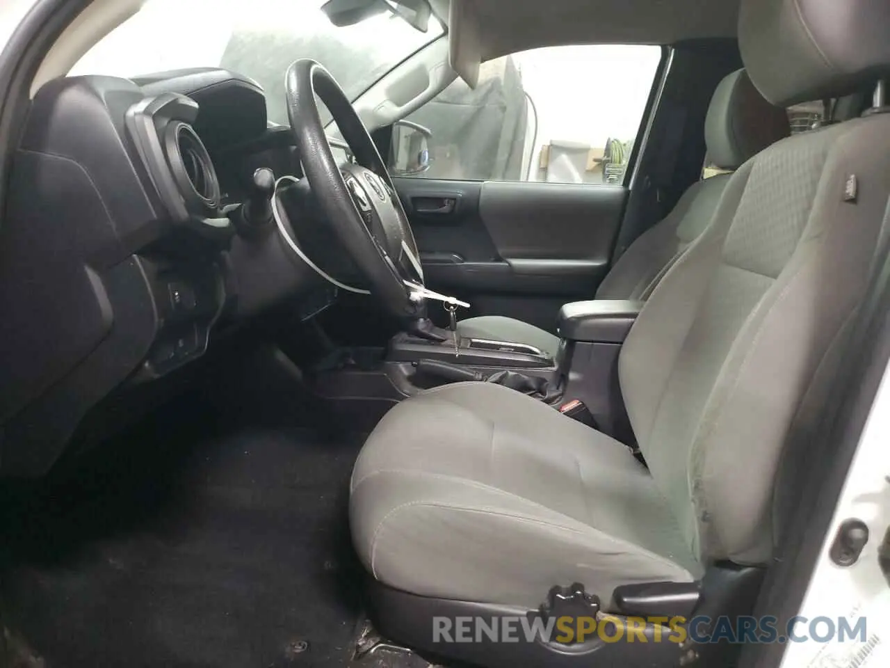 7 fotografías del automóvil dañado 3TYRX5GN3MT028500 TOYOTA TACOMA 2021
