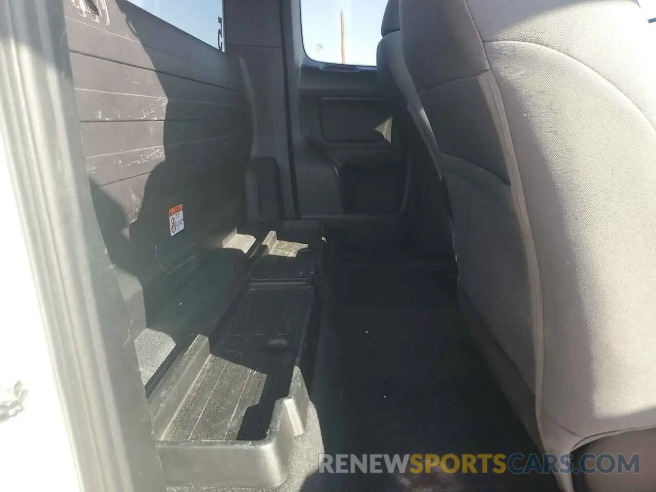 10 fotografías del automóvil dañado 3TYRX5GN4MT007090 TOYOTA TACOMA 2021