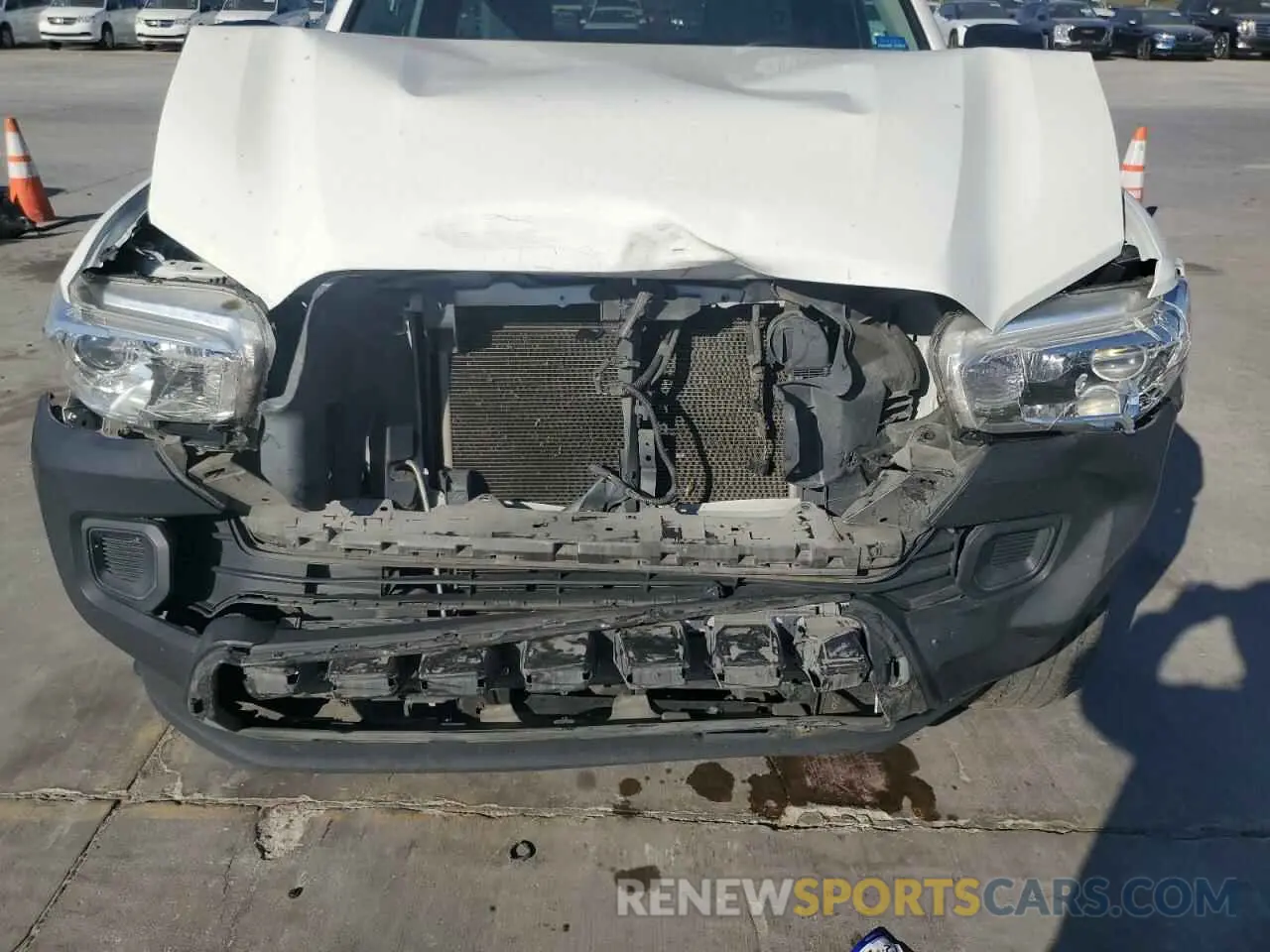 11 fotografías del automóvil dañado 3TYRX5GN4MT007090 TOYOTA TACOMA 2021
