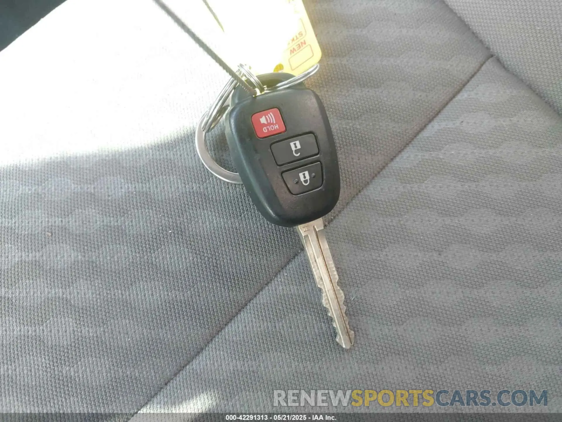 11 fotografías del automóvil dañado 3TYRX5GN4MT009048 TOYOTA TACOMA 2021