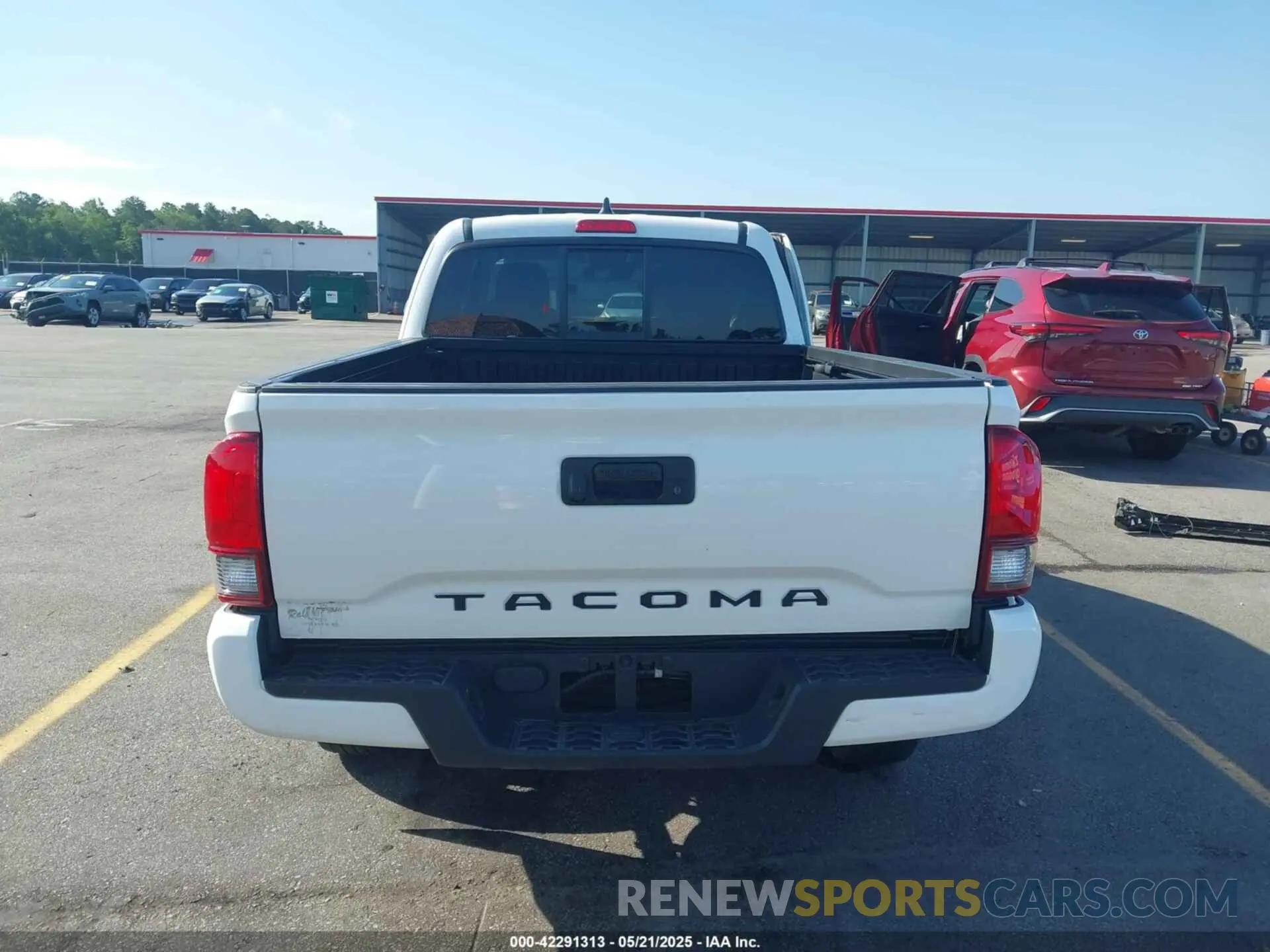 16 fotografías del automóvil dañado 3TYRX5GN4MT009048 TOYOTA TACOMA 2021