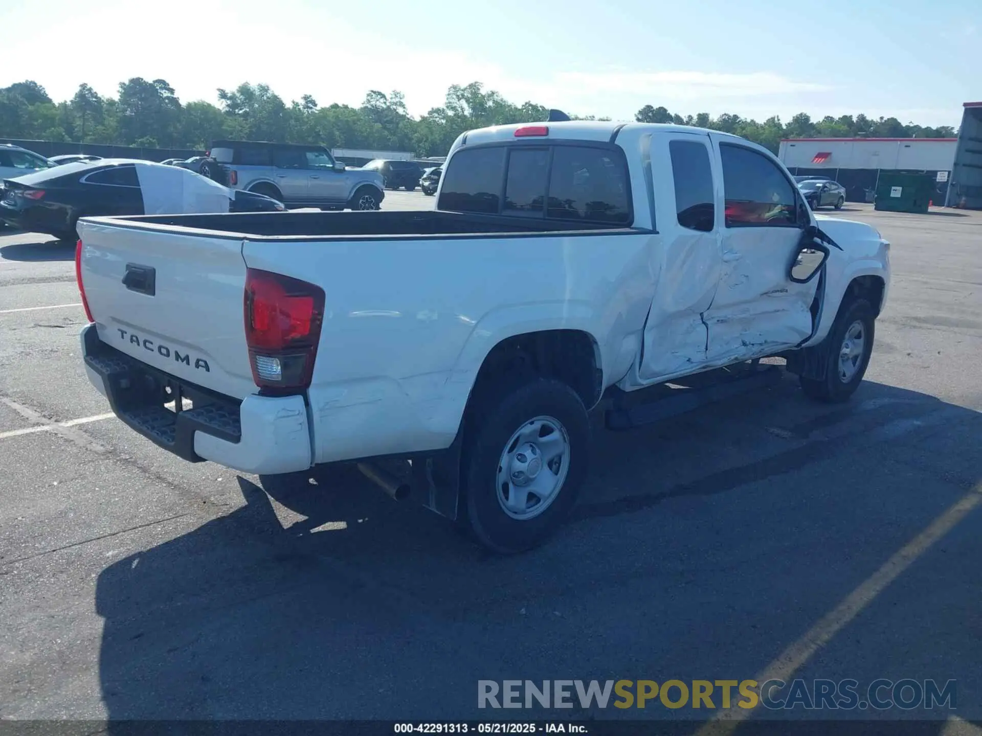 4 fotografías del automóvil dañado 3TYRX5GN4MT009048 TOYOTA TACOMA 2021