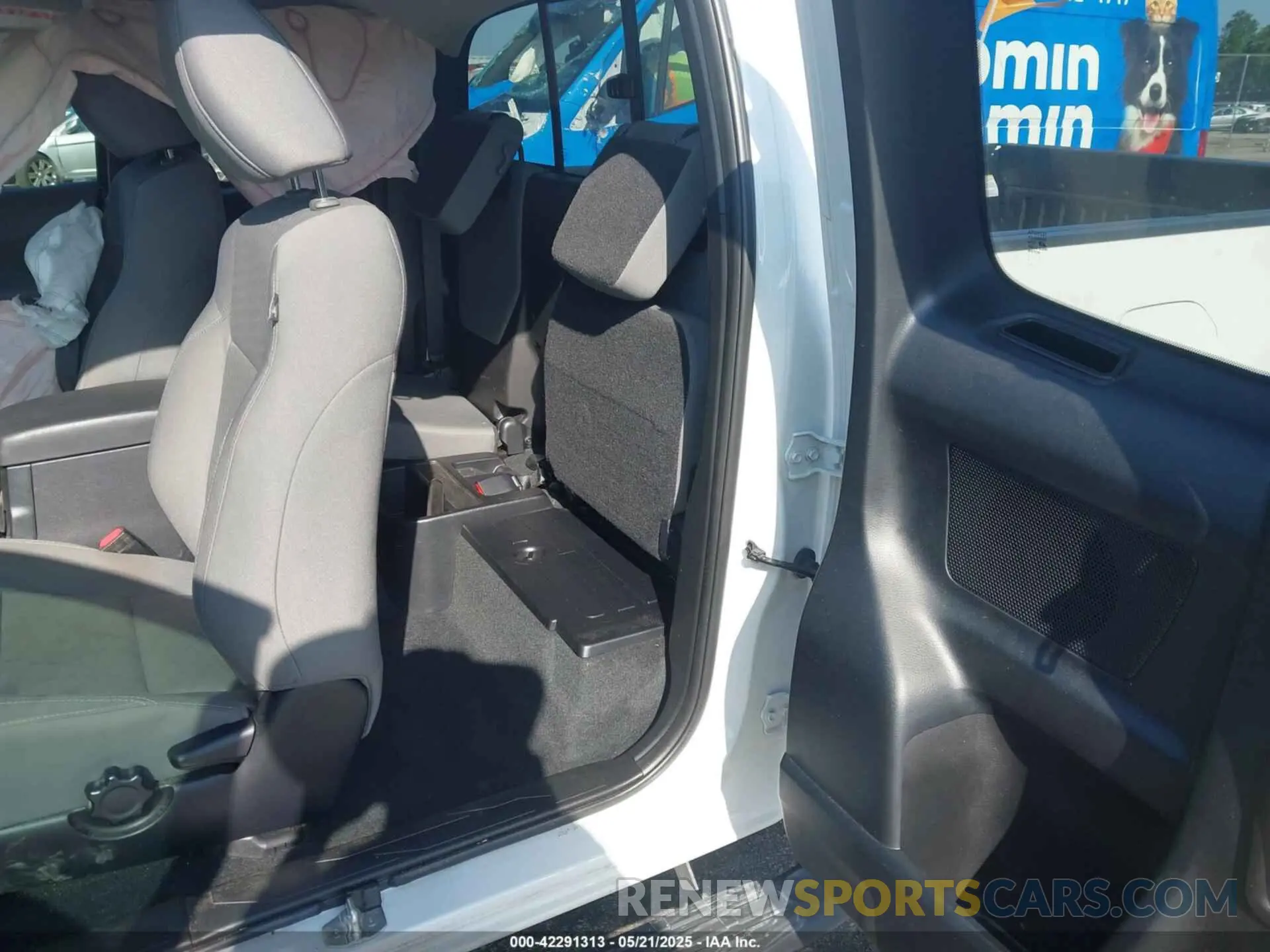 8 fotografías del automóvil dañado 3TYRX5GN4MT009048 TOYOTA TACOMA 2021