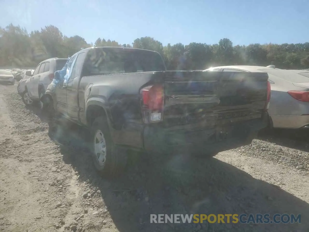 2 fotografías del automóvil dañado 3TYRX5GN4MT032927 TOYOTA TACOMA 2021