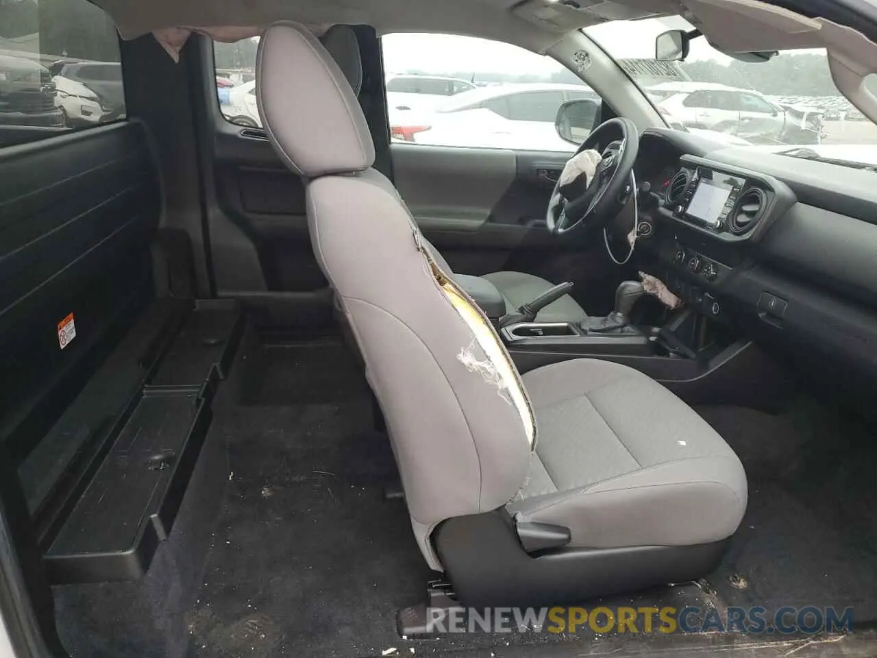 10 fotografías del automóvil dañado 3TYRX5GN5MT024688 TOYOTA TACOMA 2021