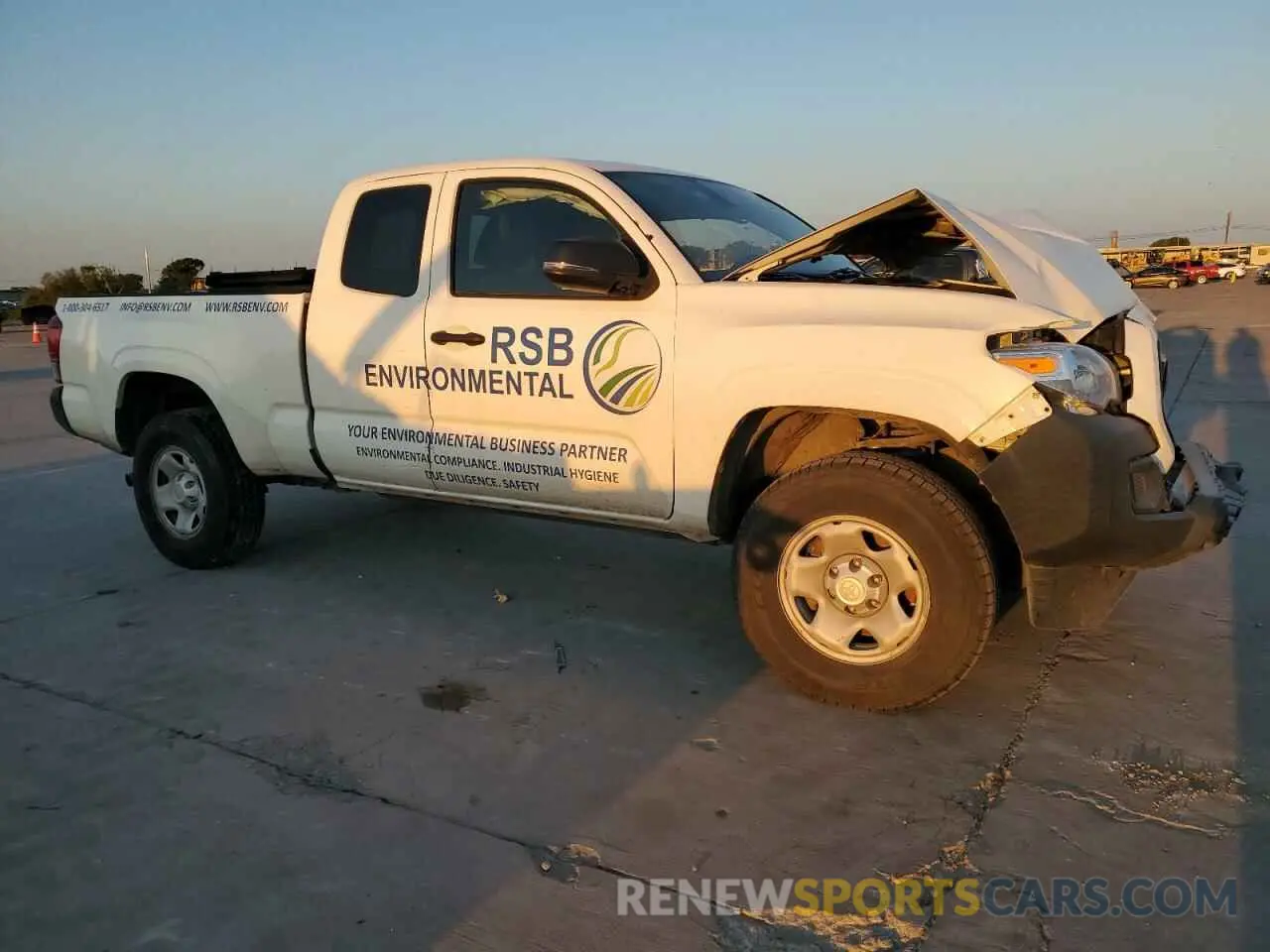 4 fotografías del automóvil dañado 3TYRX5GN6MT008516 TOYOTA TACOMA 2021