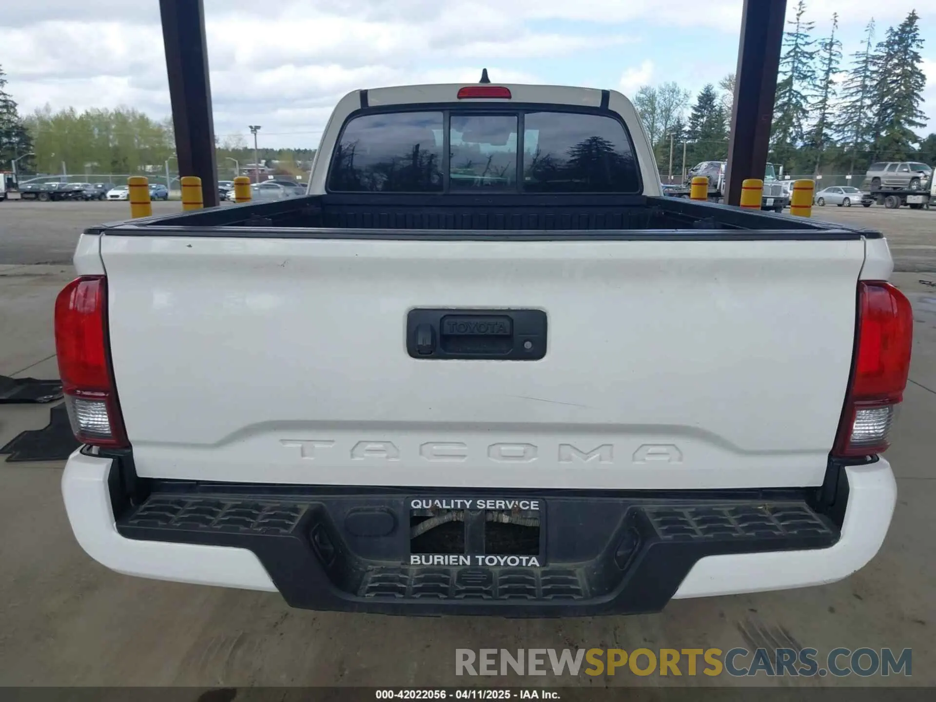 17 fotografías del automóvil dañado 3TYRX5GN8MT005858 TOYOTA TACOMA 2021
