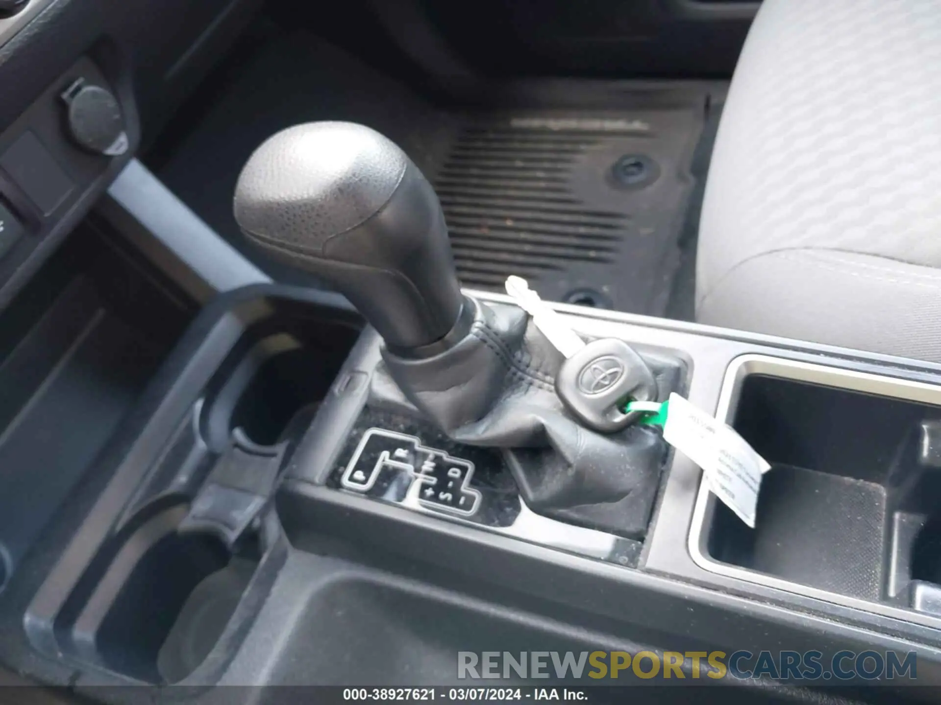 11 fotografías del automóvil dañado 3TYRX5GN8MT007318 TOYOTA TACOMA 2021