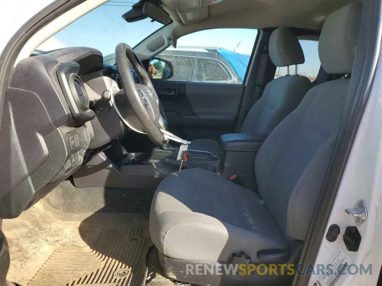 7 fotografías del automóvil dañado 3TYRX5GN8MT012843 TOYOTA TACOMA 2021