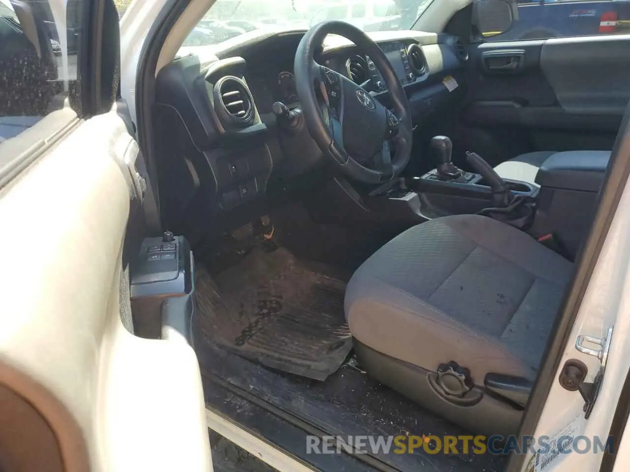 8 fotografías del automóvil dañado 3TYRX5GN9MT033197 TOYOTA TACOMA 2021