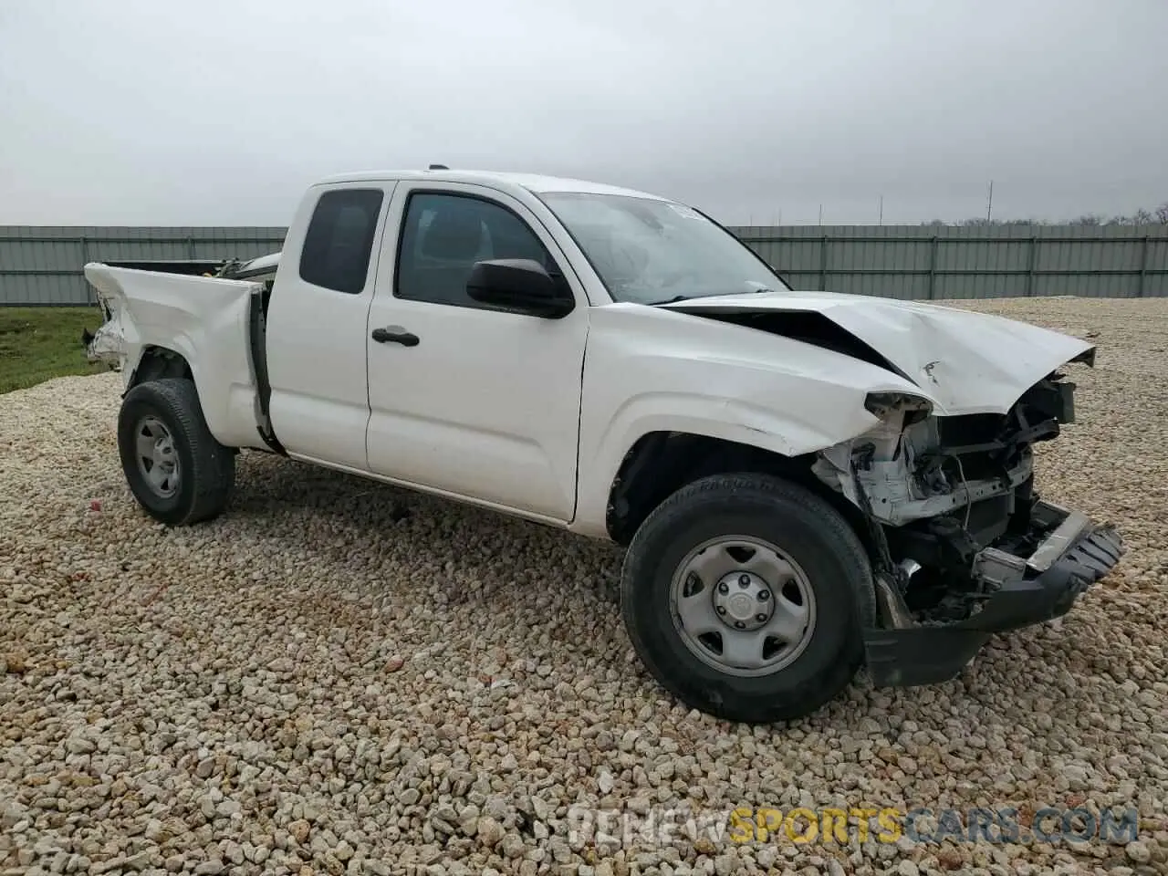 4 fotografías del automóvil dañado 3TYRX5GNXMT015985 TOYOTA TACOMA 2021