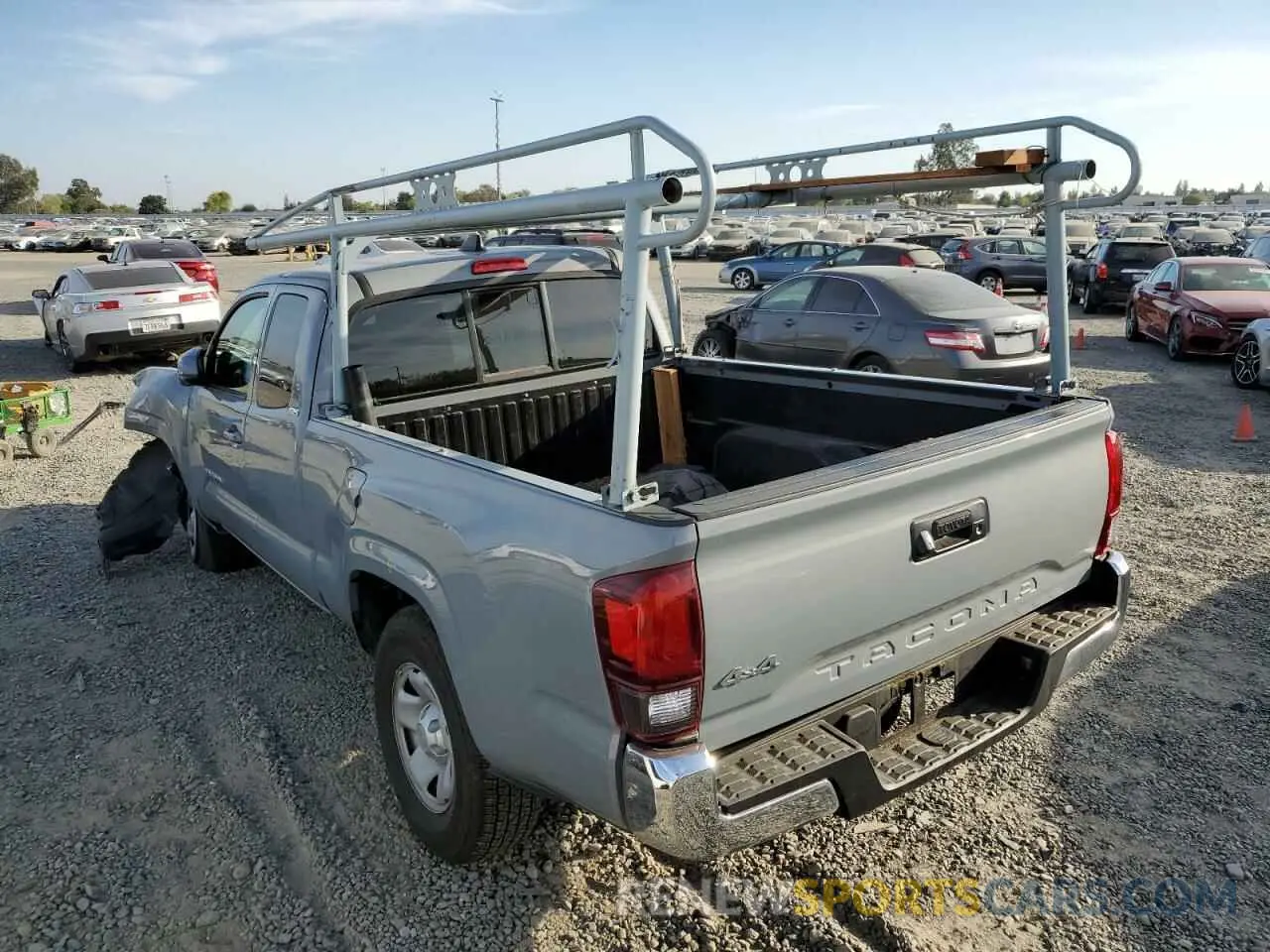 3 fotografías del automóvil dañado 3TYSX5EN3MT007019 TOYOTA TACOMA 2021