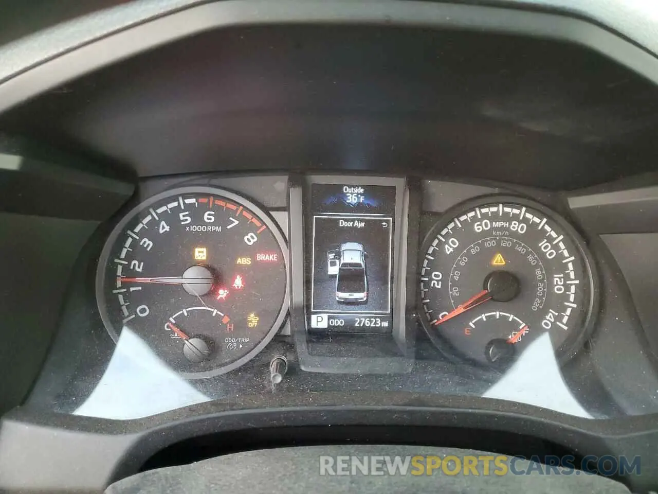 9 fotografías del automóvil dañado 3TYSX5EN9MT006571 TOYOTA TACOMA 2021