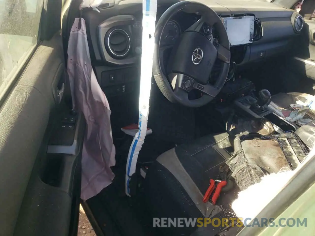 8 fotografías del automóvil dañado 3TYSZ5AN0MT035649 TOYOTA TACOMA 2021