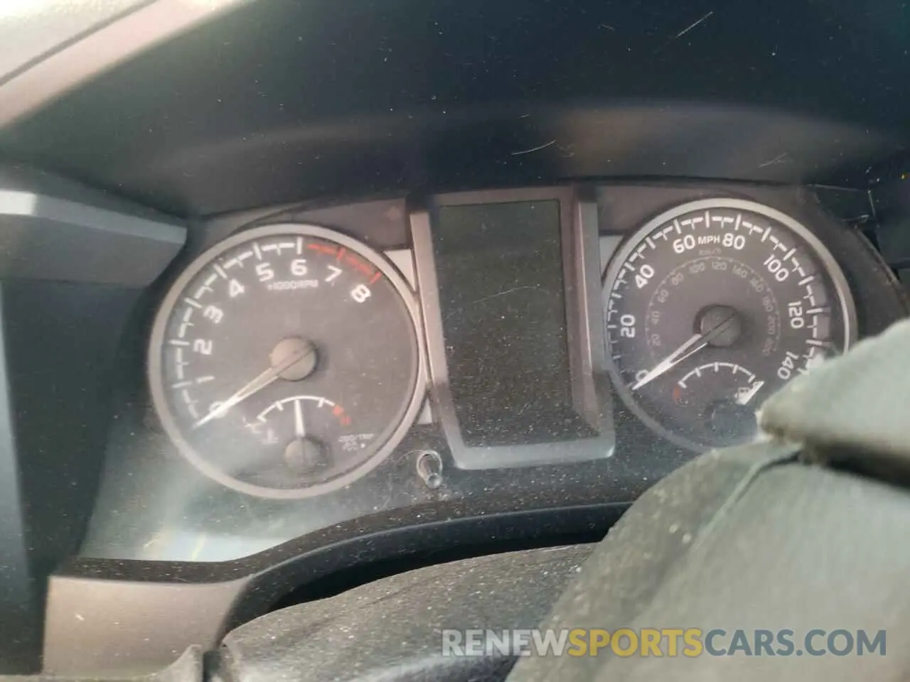 9 fotografías del automóvil dañado 3TYSZ5AN0MT035649 TOYOTA TACOMA 2021