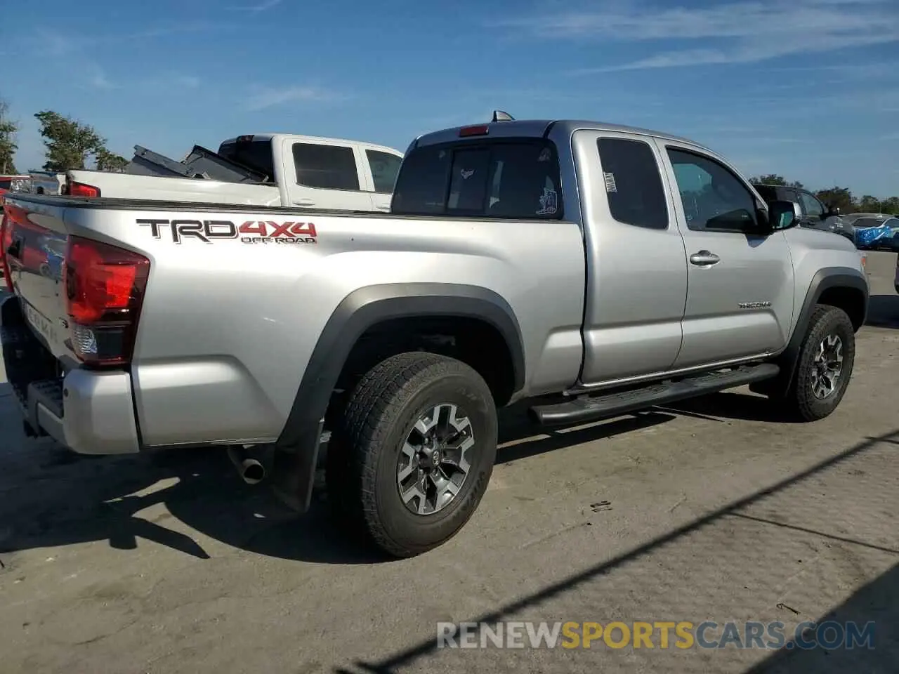 3 fotografías del automóvil dañado 3TYSZ5AN4MT017798 TOYOTA TACOMA 2021