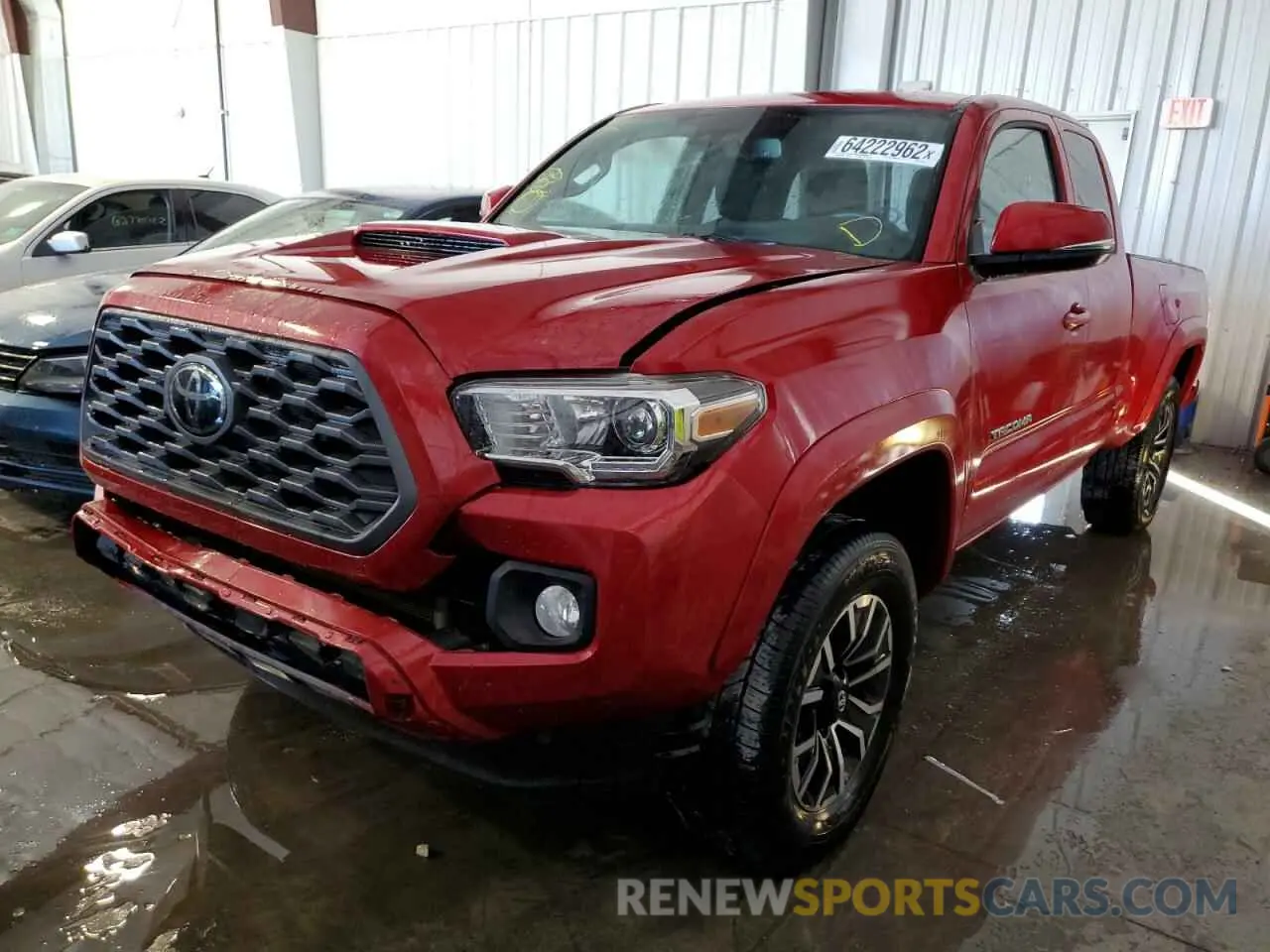 2 fotografías del automóvil dañado 3TYSZ5AN6MT015664 TOYOTA TACOMA 2021