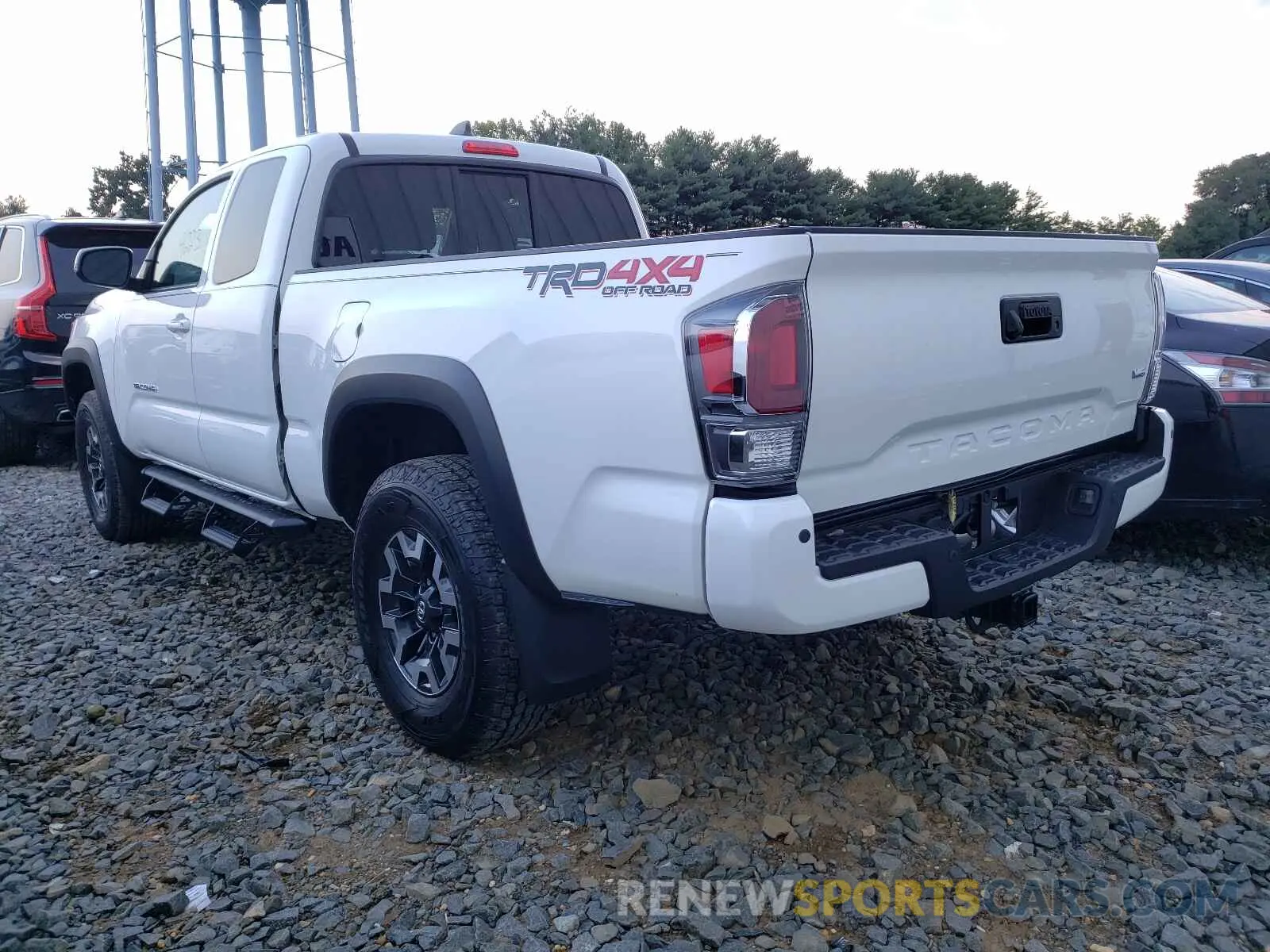 3 fotografías del automóvil dañado 3TYSZ5AN8MT014905 TOYOTA TACOMA 2021