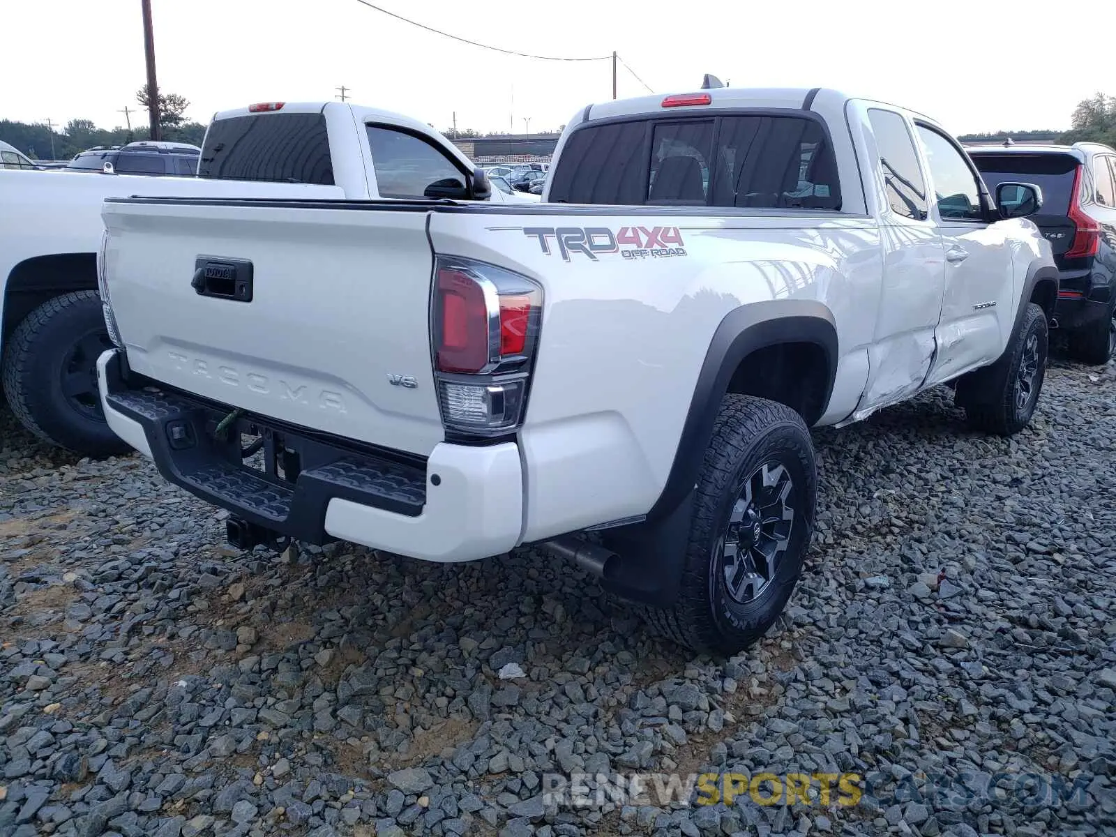 4 fotografías del automóvil dañado 3TYSZ5AN8MT014905 TOYOTA TACOMA 2021