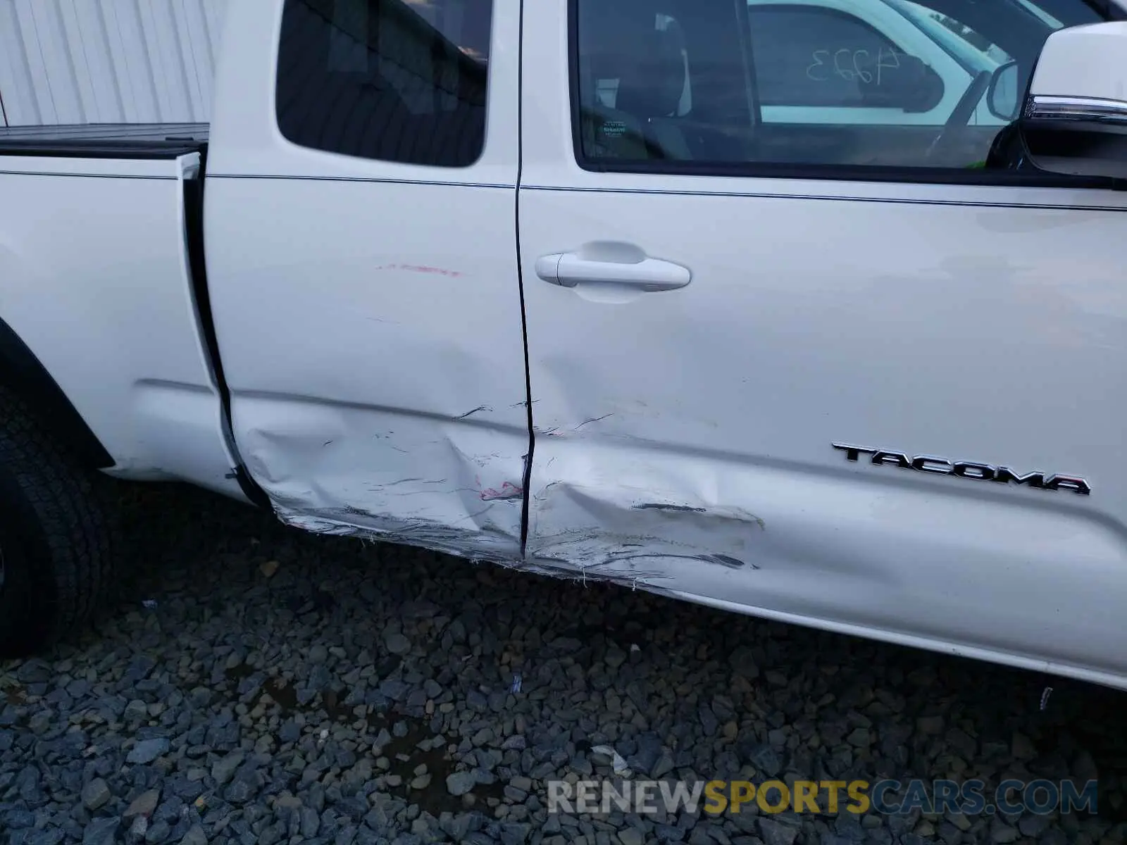 9 fotografías del automóvil dañado 3TYSZ5AN8MT014905 TOYOTA TACOMA 2021