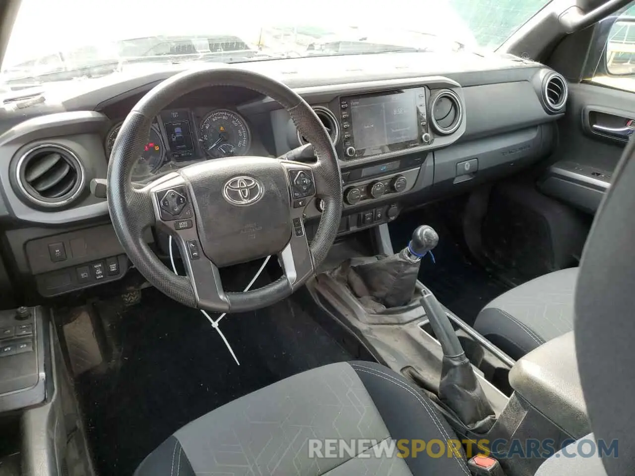 8 fotografías del automóvil dañado 3TYSZ5AN9MT012225 TOYOTA TACOMA 2021