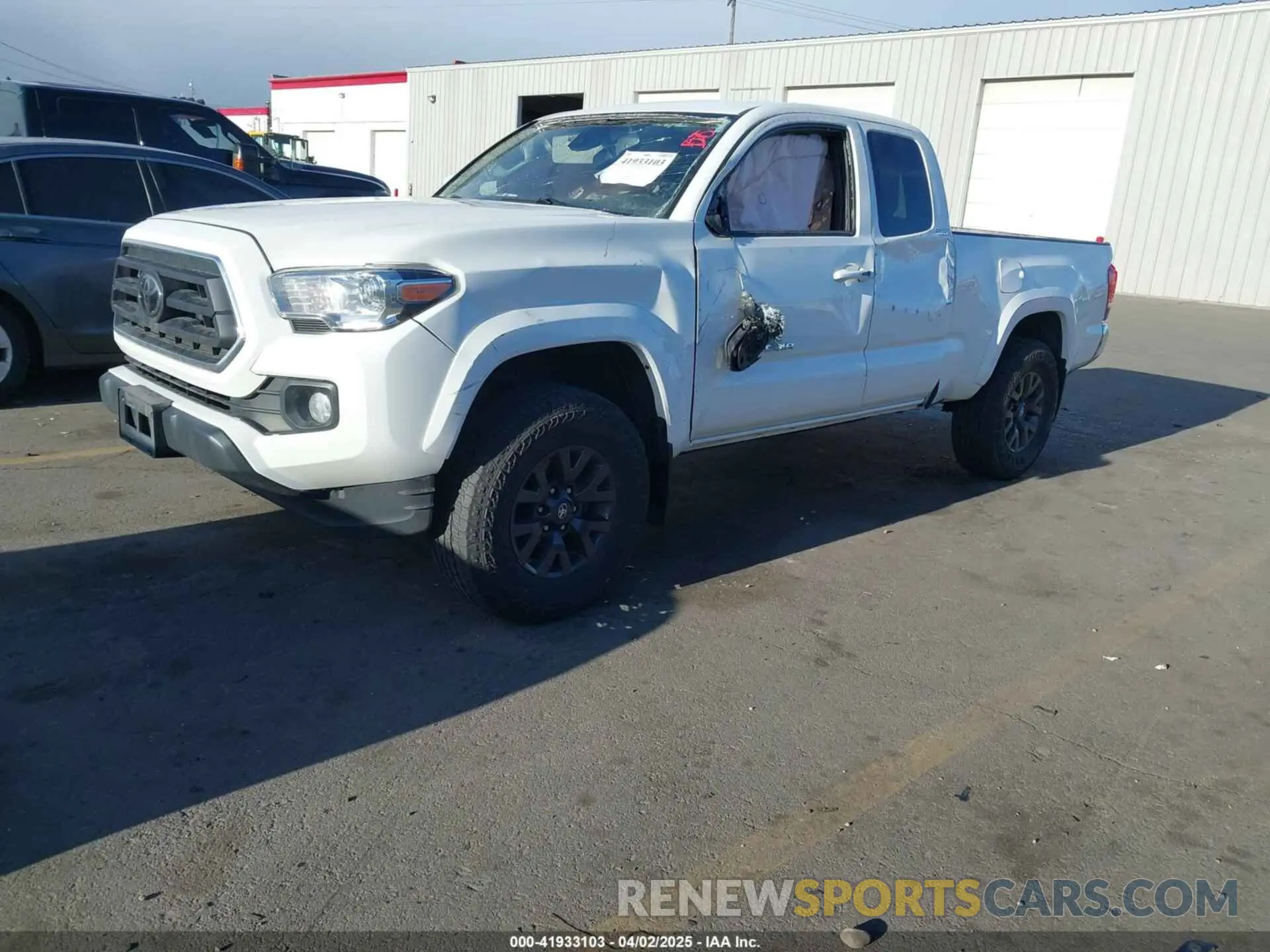 2 fotografías del automóvil dañado 3TYSZ5ANXMT010581 TOYOTA TACOMA 2021