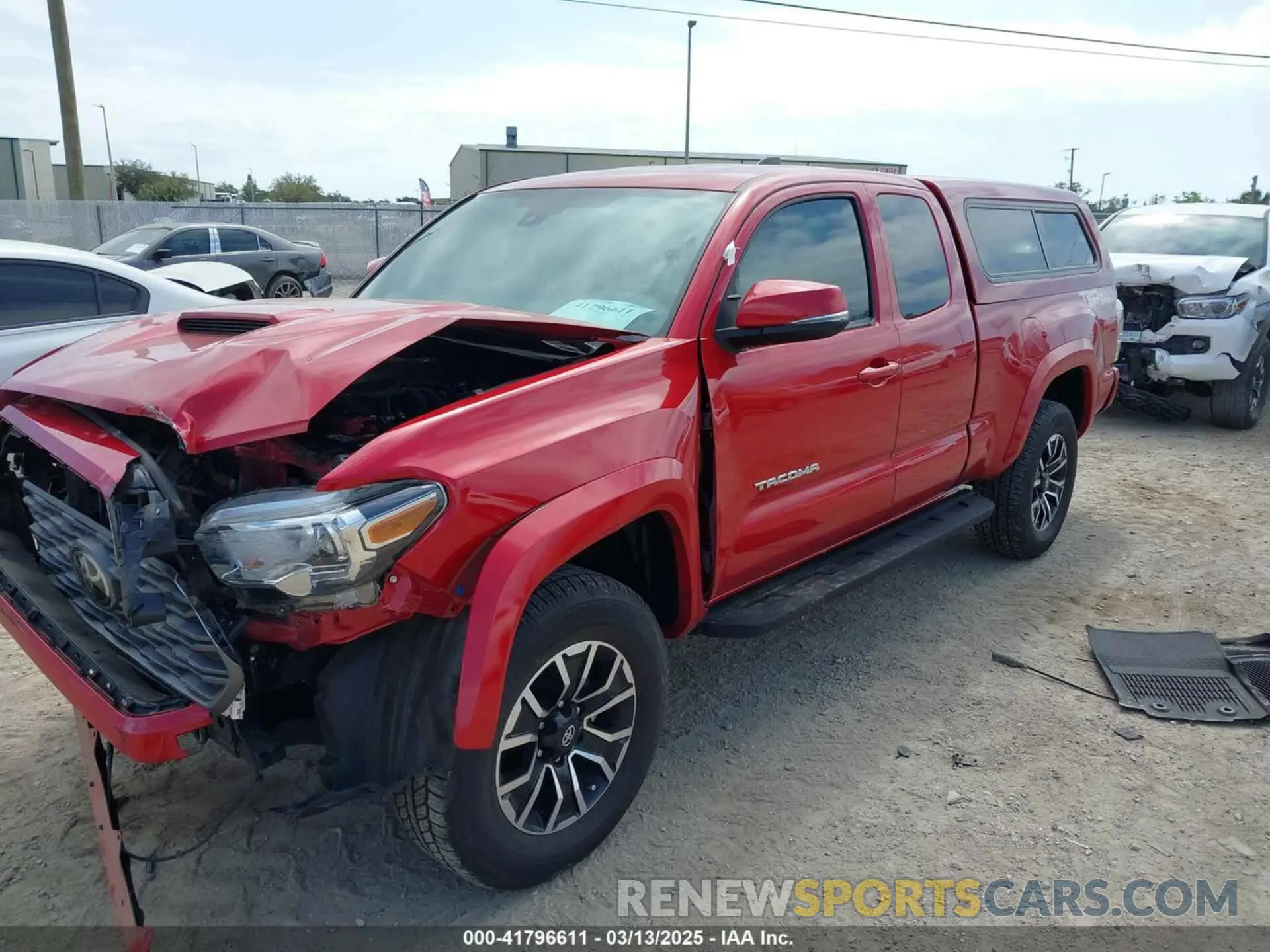 2 fotografías del automóvil dañado 3TYSZ5ANXMT014601 TOYOTA TACOMA 2021