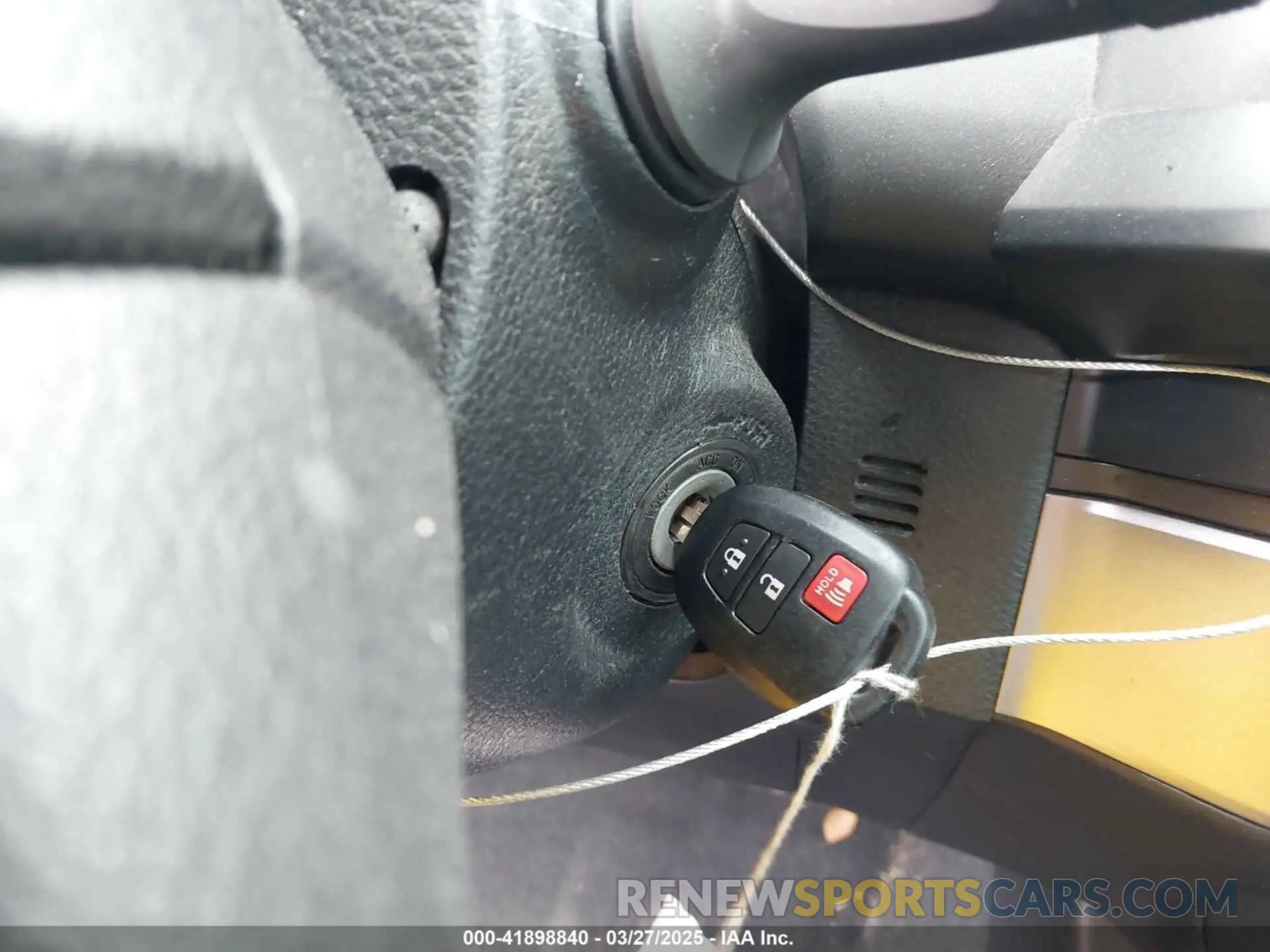 11 fotografías del automóvil dañado 5TFAX5GN1MX192380 TOYOTA TACOMA 2021