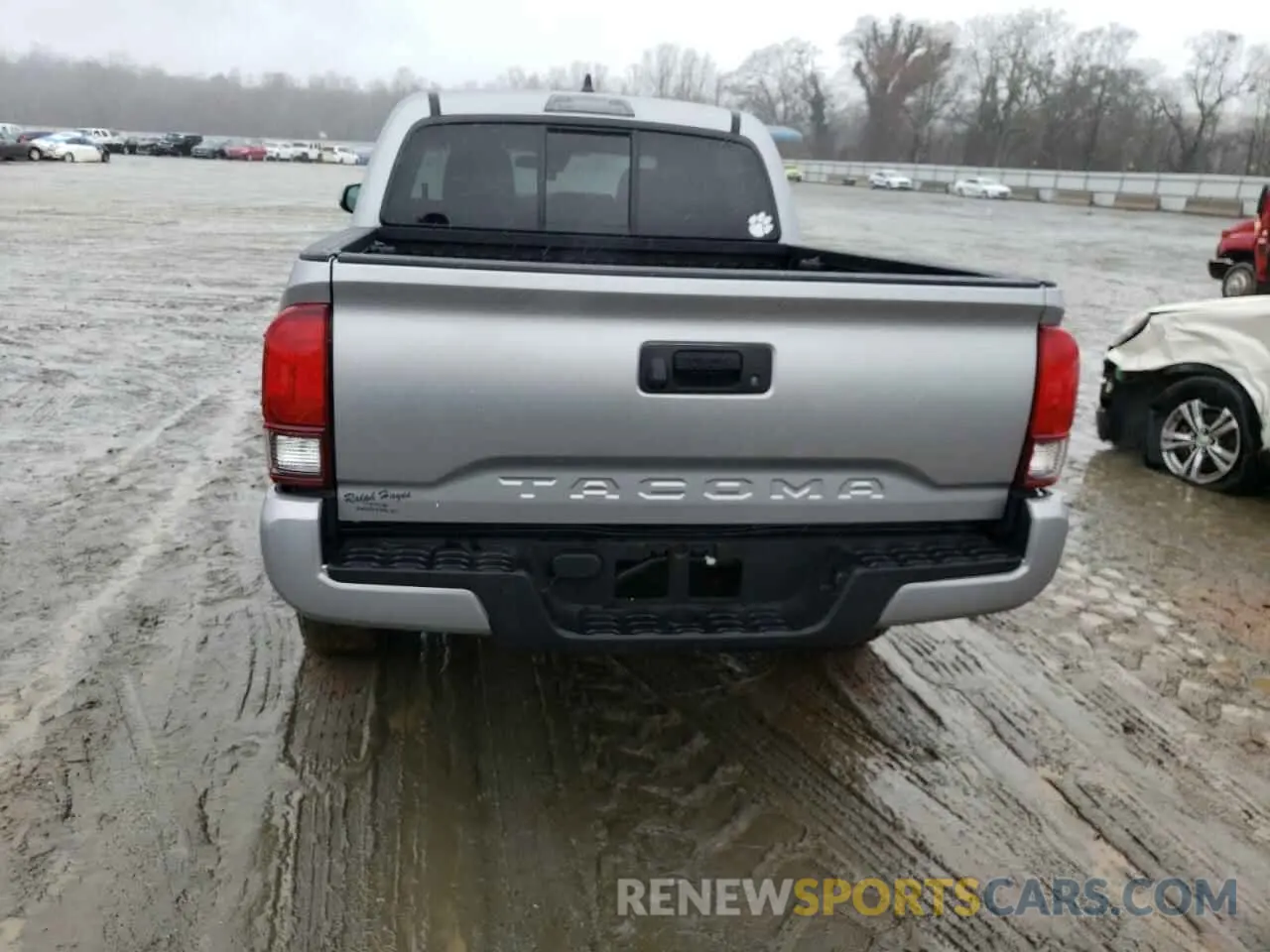 6 fotografías del automóvil dañado 5TFAX5GN2MX190928 TOYOTA TACOMA 2021