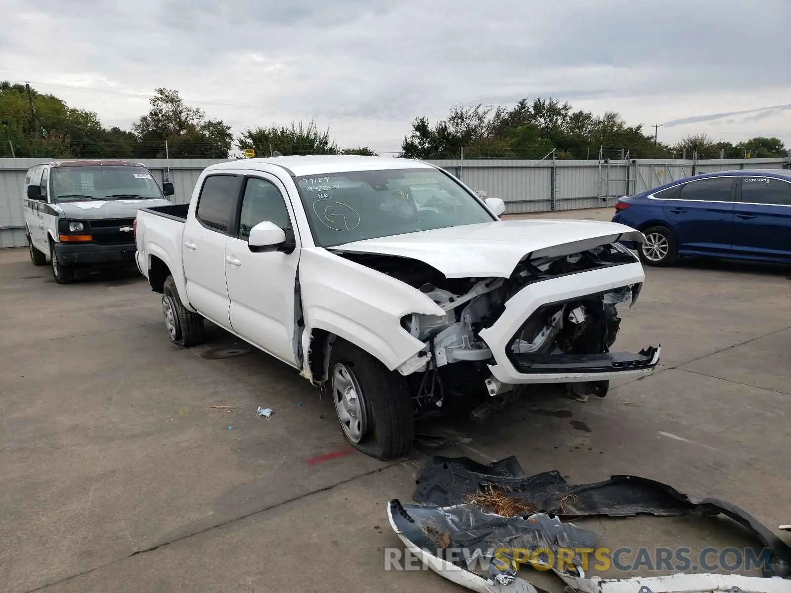 1 fotografías del automóvil dañado 5TFAX5GN3MX193742 TOYOTA TACOMA 2021
