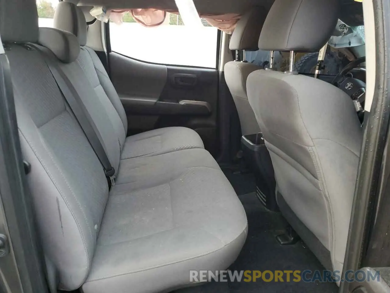 10 fotografías del automóvil dañado 5TFAX5GN3MX194289 TOYOTA TACOMA 2021