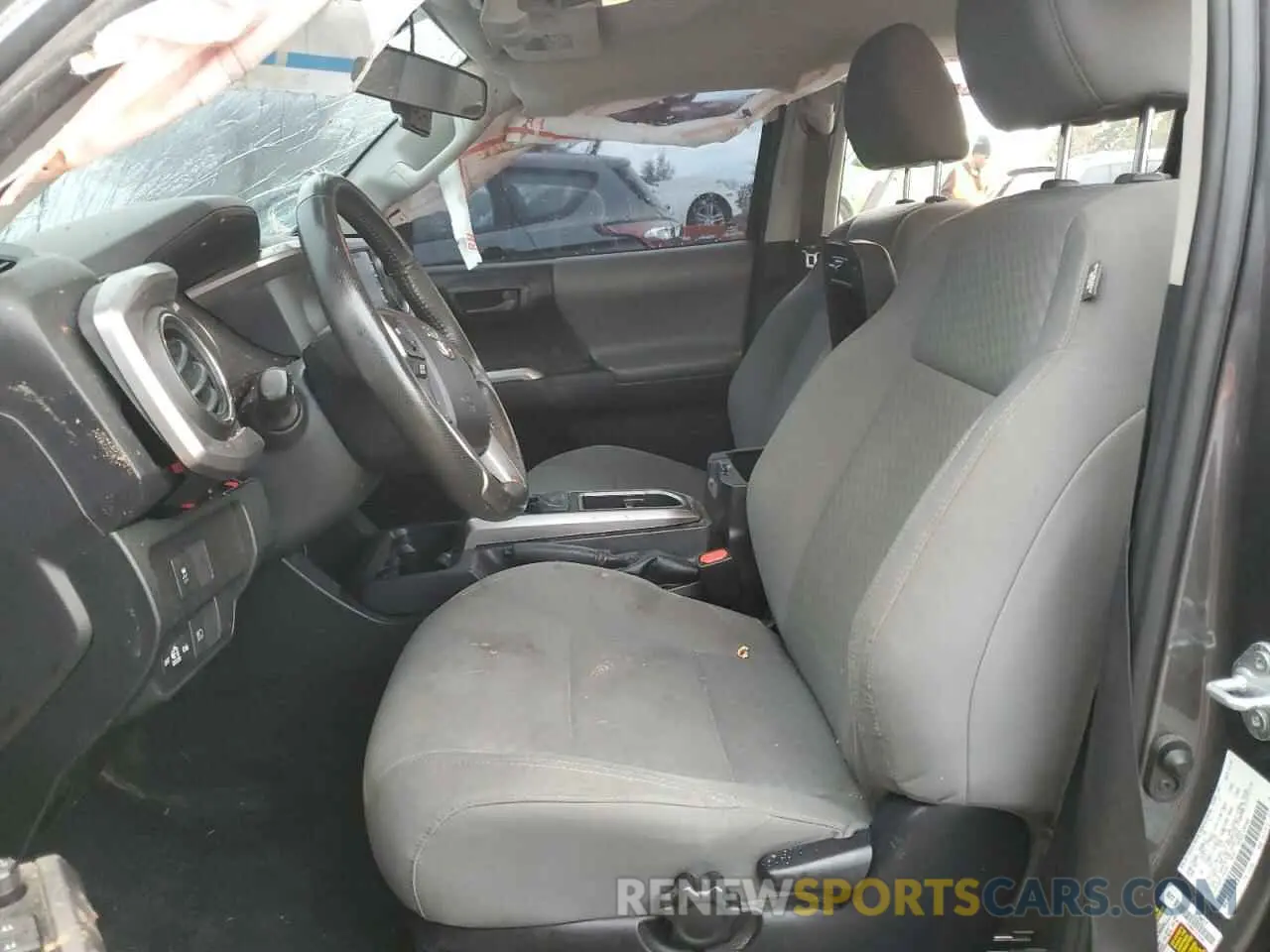 7 fotografías del automóvil dañado 5TFAX5GN3MX194289 TOYOTA TACOMA 2021