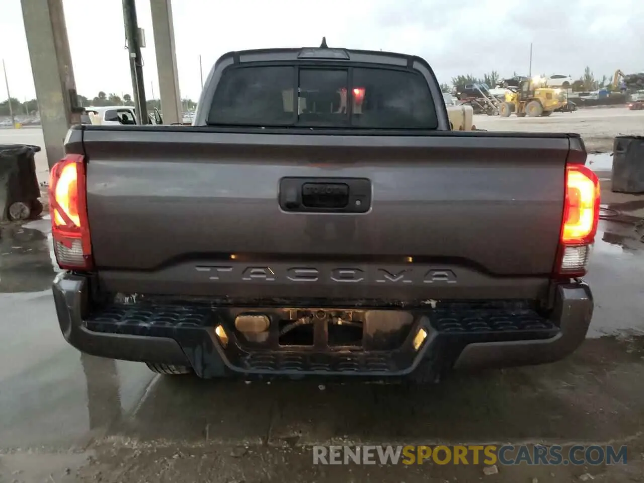 6 fotografías del automóvil dañado 5TFAX5GN3MX194339 TOYOTA TACOMA 2021